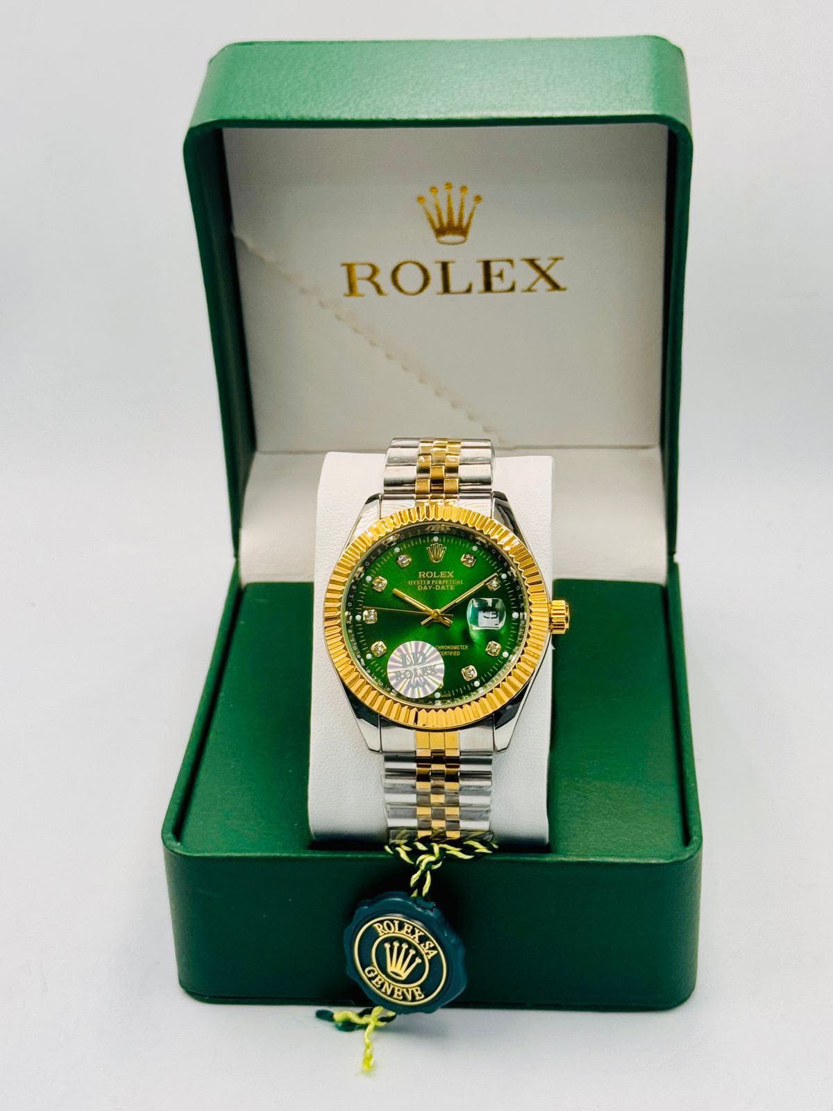 Luxury Green and Golden Dial Chronograph Watch