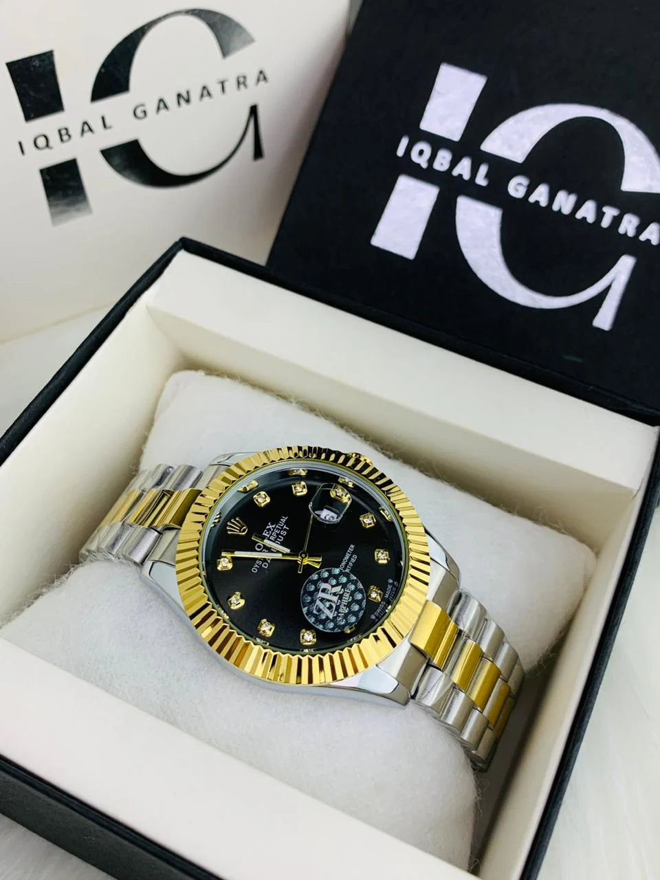 Luxury Gold and Silver Dial Chronograph Watch